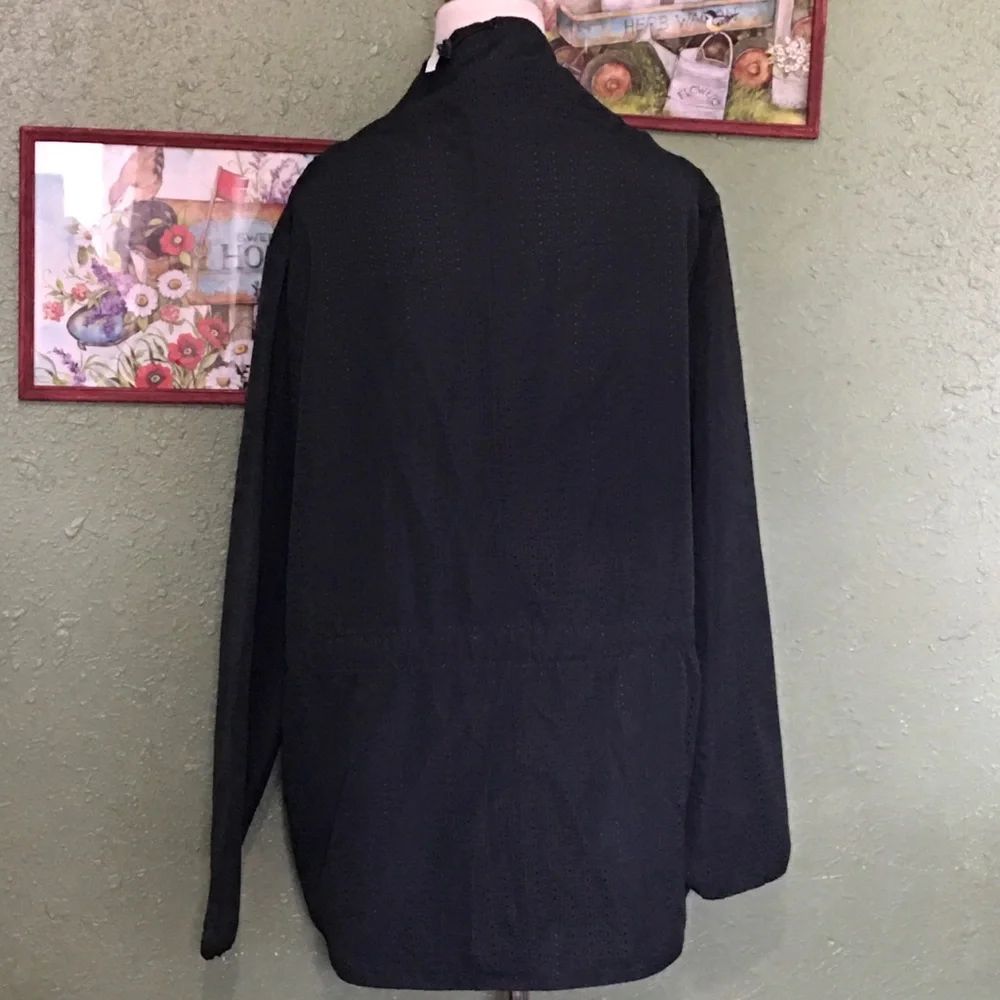 Fabletics Liora Pullover Windbreaker Jacket - Picture 6 of 8
